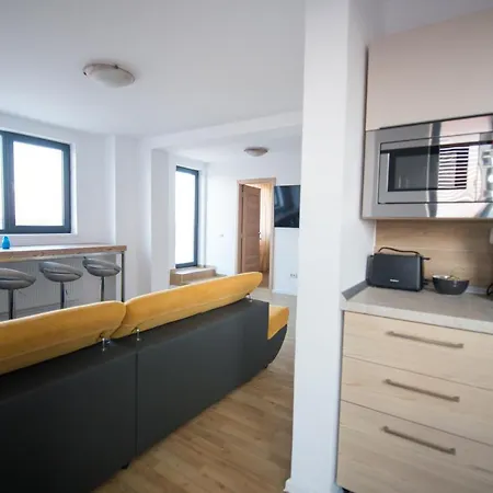 Apartel Vlaste Terrace Lägenhet