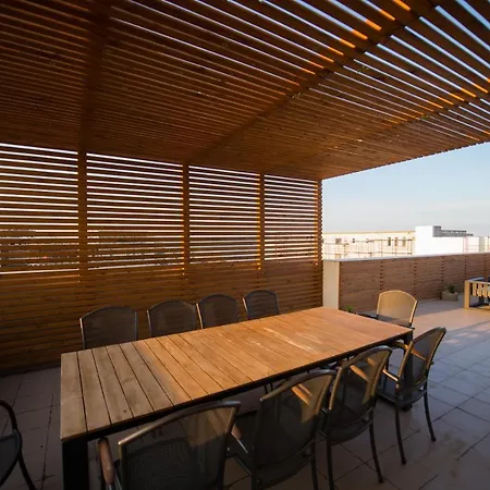 아파트 Apartel Vlaste Terrace *